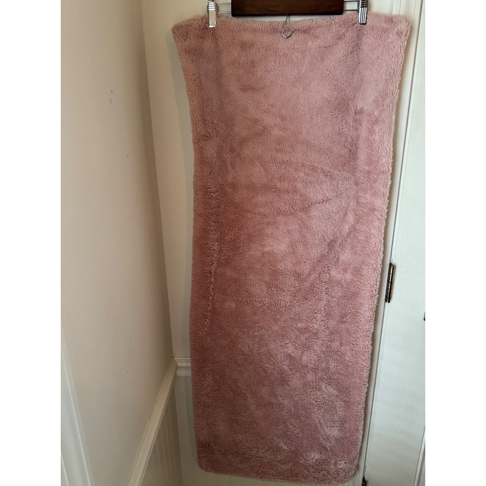 Room Essentials Faux Fur Body Pillow Cover Blush Pink Zippered Plush 20x52